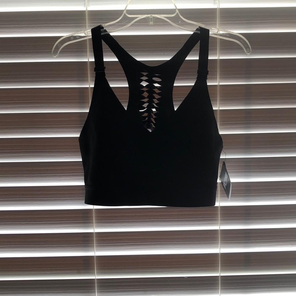 Victoria sport bra